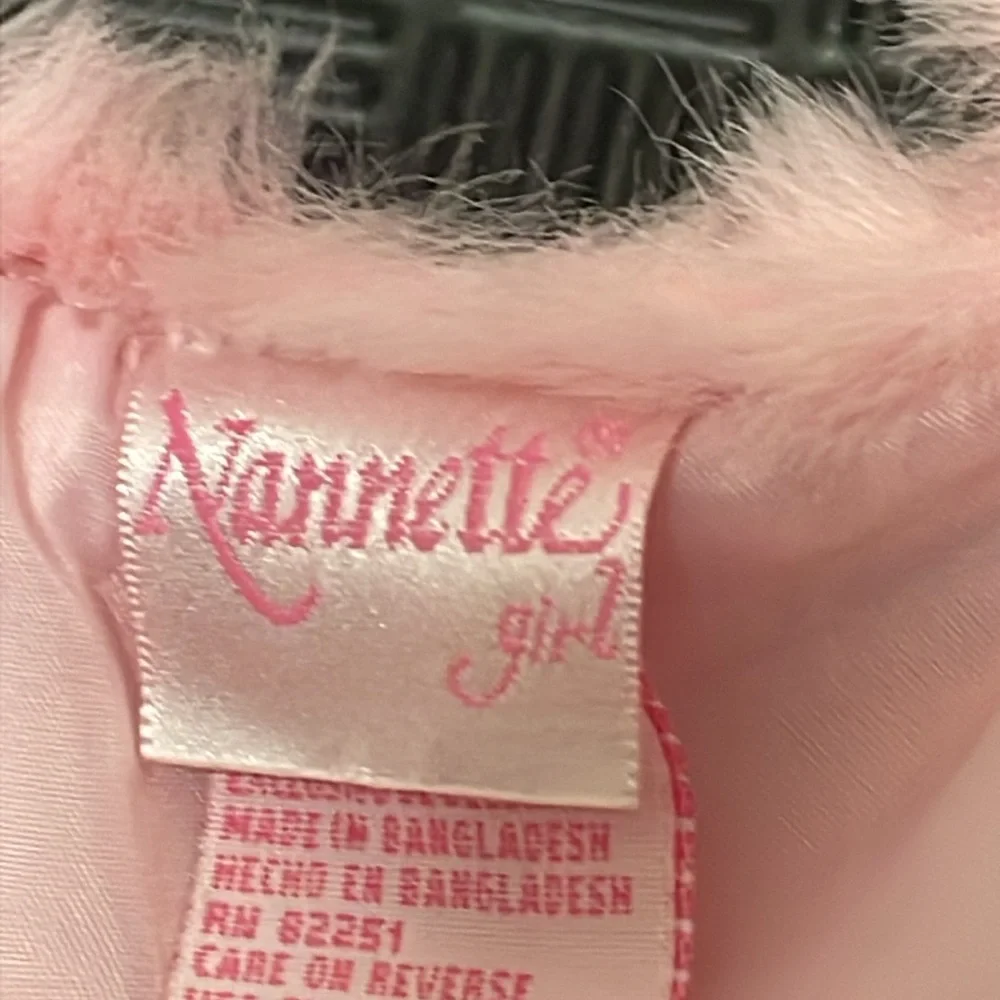 N/A cute faux